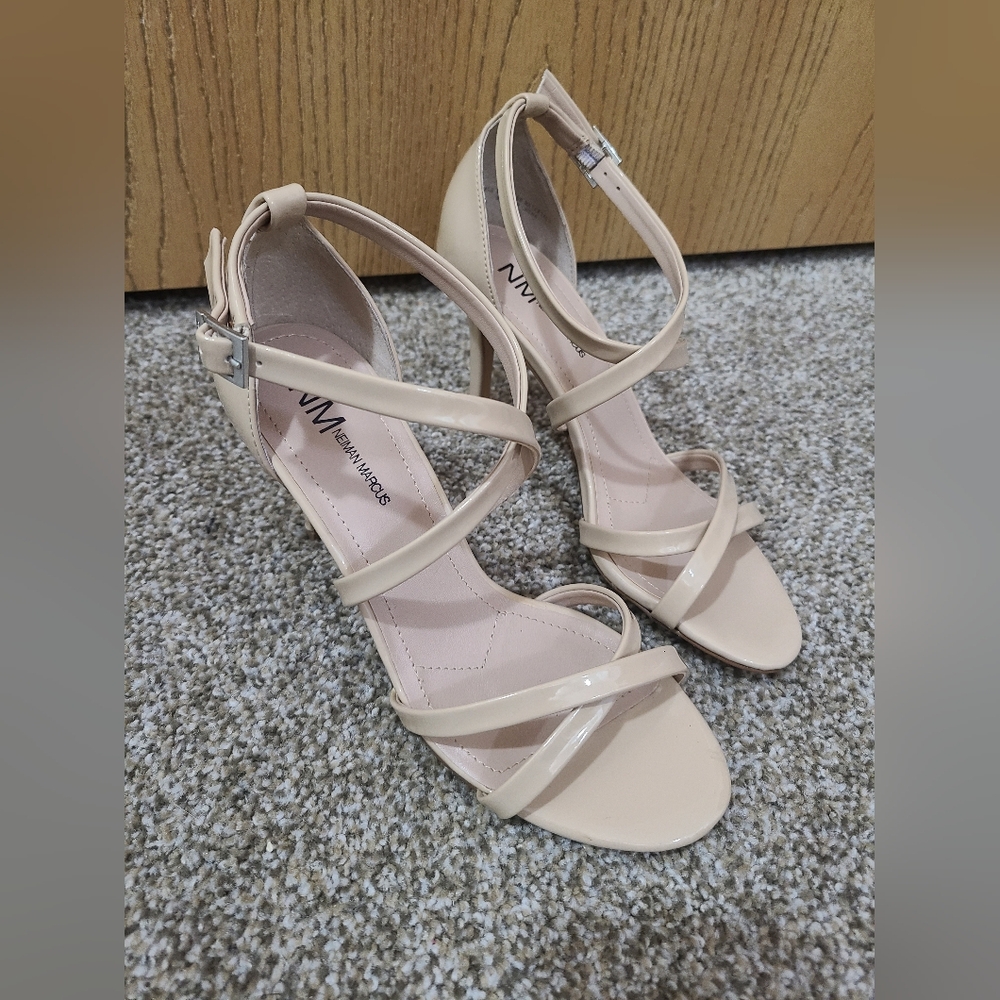 Neiman Marcus Patent Nude Strappy Heeled Sandals - Picture 3 of 6